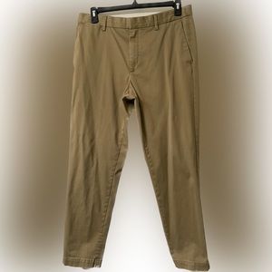 Banana Republic 36x32 Tapered Fit Chinos